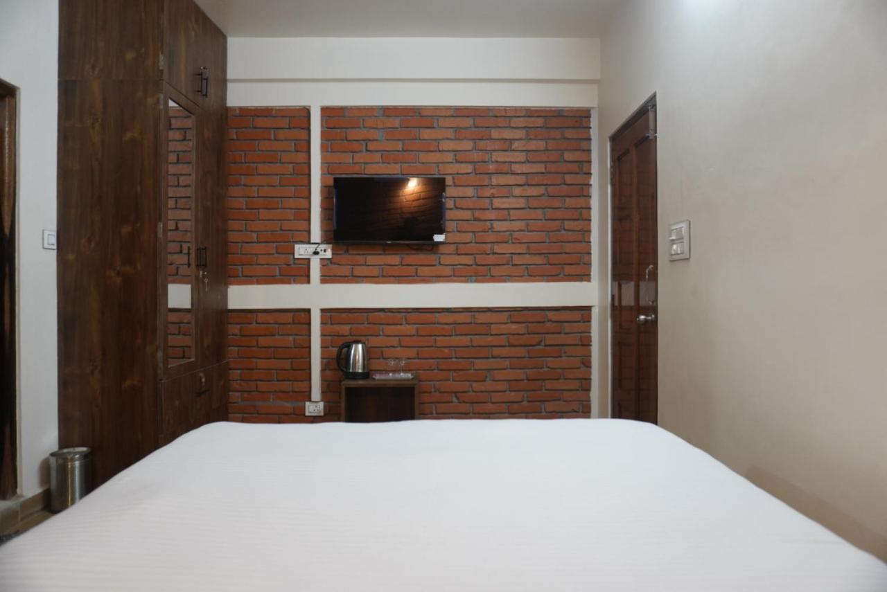 Dorsen Homestay シロン エクステリア 写真