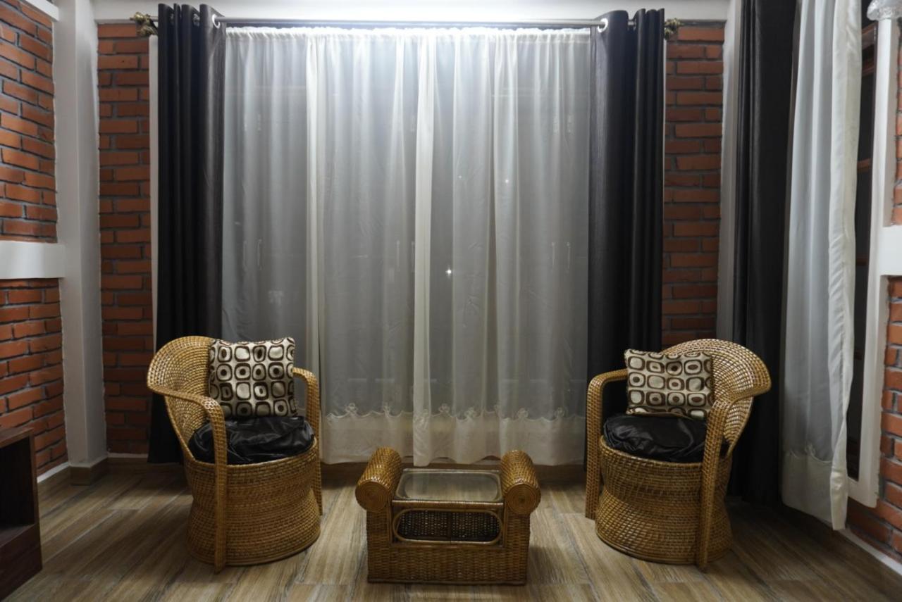 Dorsen Homestay シロン エクステリア 写真